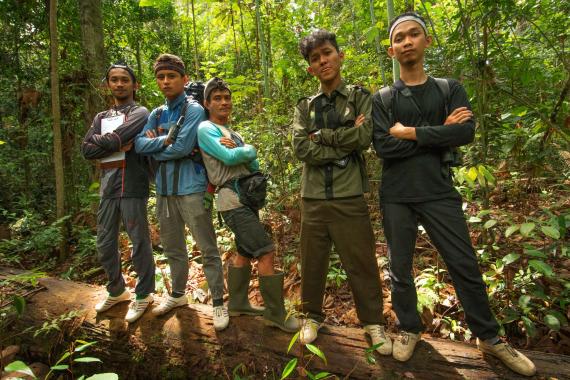 One of the many SMART patrols in our Gunning Nyuit project site pauses for a quick photo while out on patrol. Credit: Running Wild Media